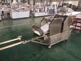 خط إنتاج أغذية الوجبات الخفيفة 304SS للأطفال مع القاطع 220 فولت 1Ph